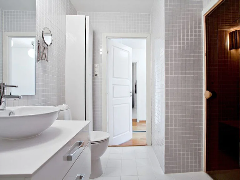 Badrumsrenovering eldragning Solberga Alvsjo 768x576