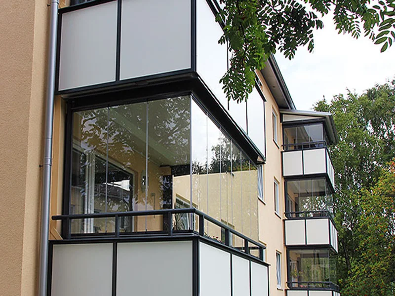 El uttagsinstallation belysning balkong. Hogdalen Orby